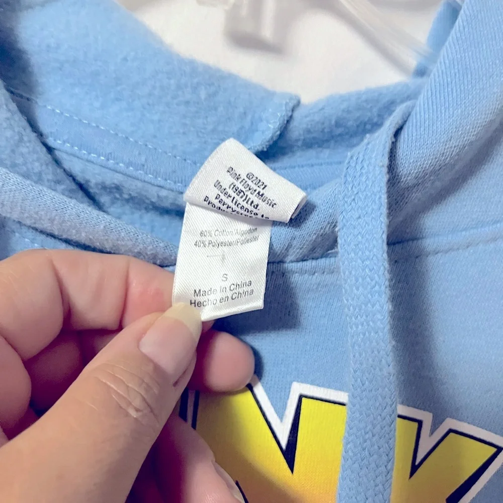 Women’s‎ Pink Floyd Baby Blue Hooded Sweatshirt Size Small